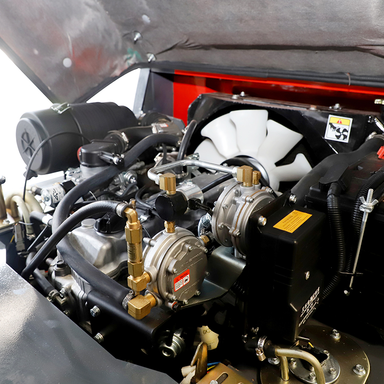 Chariot élévateur NIULI 2,5 tonnes Cpapacity essence GPL avec moteur Nissan K25